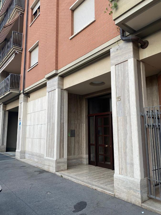 Appartamento Cenisia Vicino Al Centro Con Garage Turin Extérieur photo